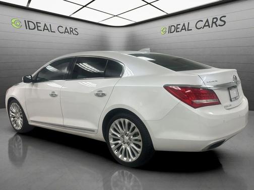 White Frost Tricoat 2015 Buick LaCrosse Premium II