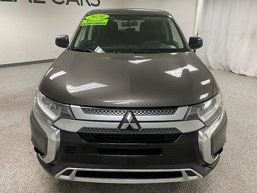 2020 Mitsubishi Outlander ES