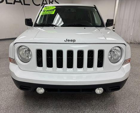 Bright White Clearcoat 2017 Jeep Patriot Sport