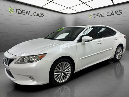 Ultra White 2015 Lexus ES 350 Crafted Line