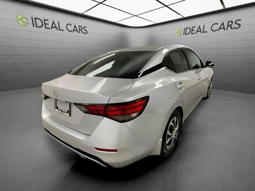 Brilliant Silver Metallic 2021 Nissan Sentra S