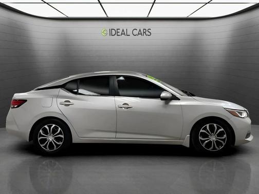 Brilliant Silver Metallic 2021 Nissan Sentra S