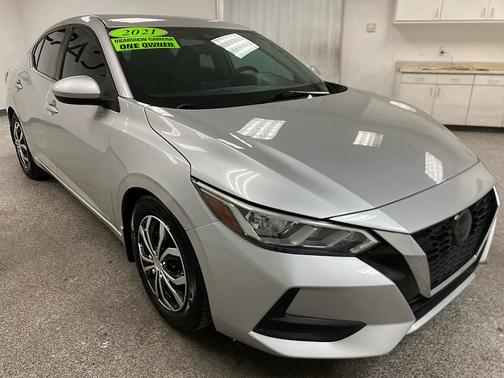 Brilliant Silver Metallic 2021 Nissan Sentra S