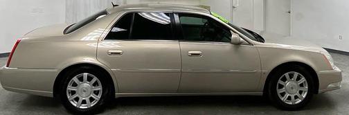 2008 Cadillac DTS Base