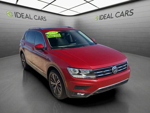 Cardinal Red Metallic 2018 Volkswagen Tiguan 2.0T SEL