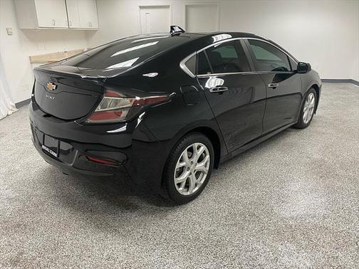 2018 Chevrolet Volt Premier