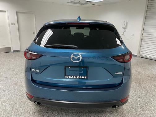2017 Mazda CX-5 Touring