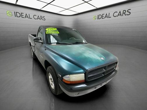 Green 1997 Dodge Dakota Base