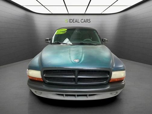 Green 1997 Dodge Dakota Base