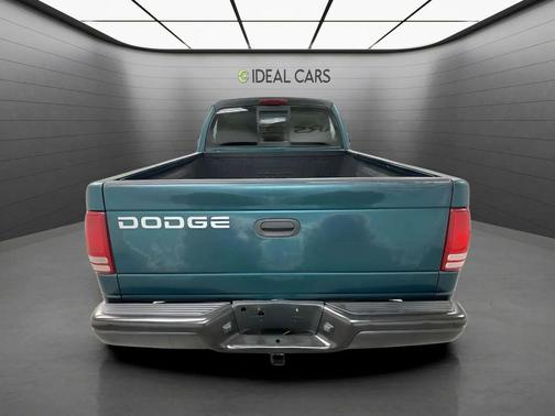 Green 1997 Dodge Dakota Base