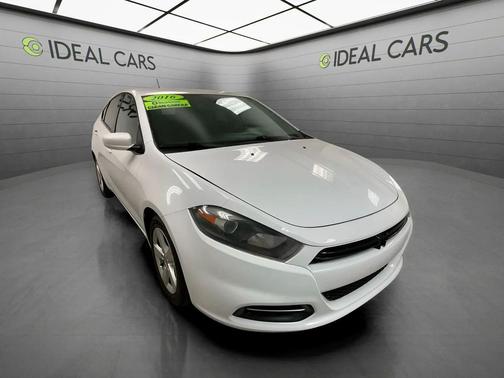 Bright White Clearcoat 2016 Dodge Dart SXT