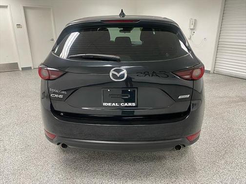 2017 Mazda CX-5 Sport