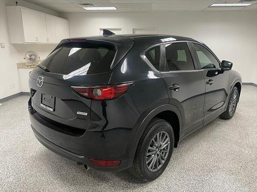 2017 Mazda CX-5 Sport