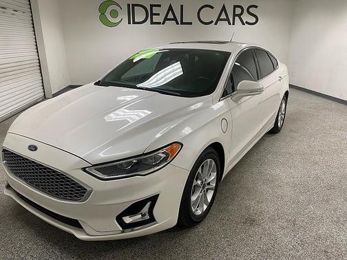 2020 Ford Fusion Plug-In Hybrid Titanium