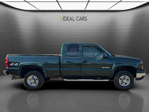 Woodland Green 2006 Chevrolet Silverado 2500 LS H/D Extended Cab