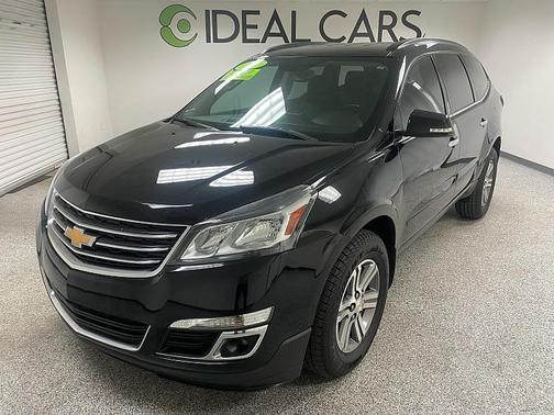 2017 Chevrolet Traverse 2LT