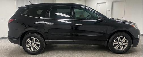 2017 Chevrolet Traverse 2LT
