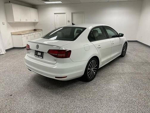 2016 Volkswagen Jetta 1.8T Sport