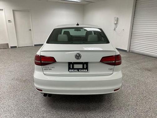 2016 Volkswagen Jetta 1.8T Sport