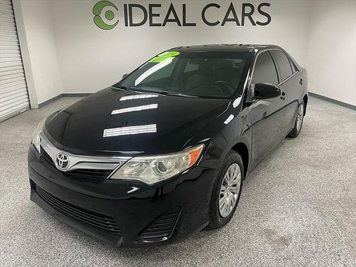 2014 Toyota Camry LE