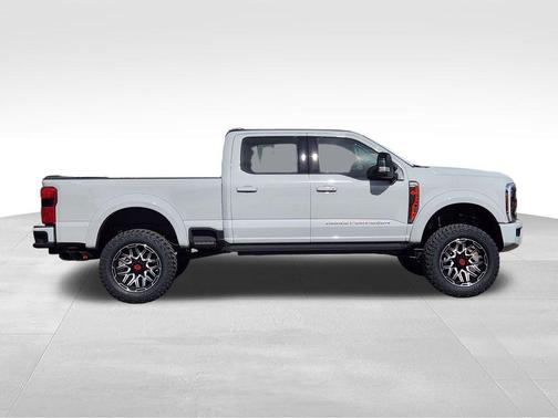 AVALANCHE 2026 Ford F-250 Lariat