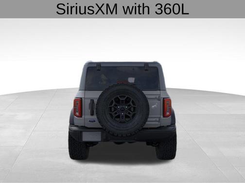 AVALANCHE GRAY 2026 Ford Bronco Badlands