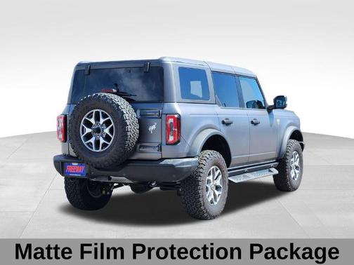 CARBONIZED GRAY METALLIC 2025 Ford Bronco BADLANDS