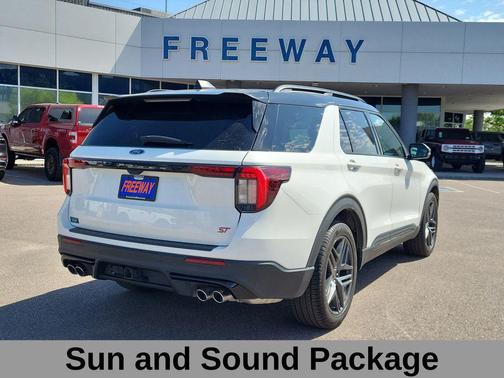 STAR WHITE MET TRI-COAT 2025 Ford Explorer ST
