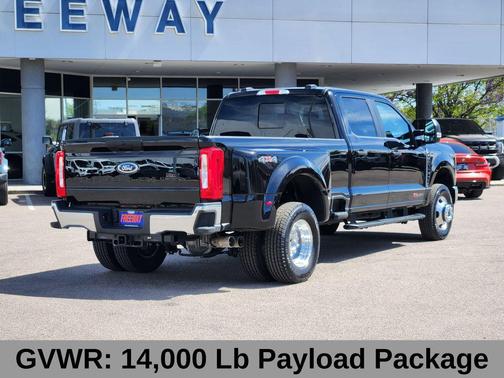 AGATE BLACK 2025 Ford F-350 XL