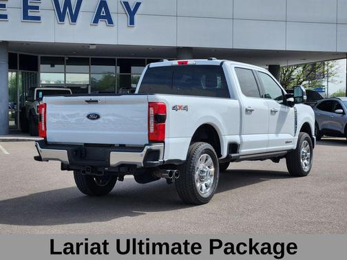 OXFORD WHITE 2024 Ford F-350 Lariat