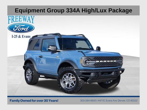 AZURE GRAY MET TRI-COAT 2024 Ford Bronco Badlands