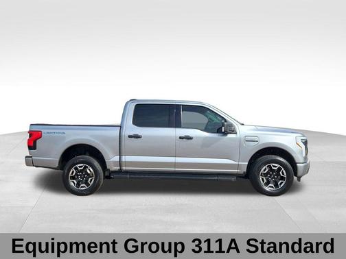ICONIC SILVER METALLIC 2023 Ford F-150 Lightning XLT