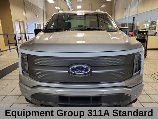 ICONIC SILVER METALLIC 2023 Ford F-150 Lightning XLT