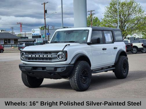 OXFORD WHITE 2025 Ford Bronco Base