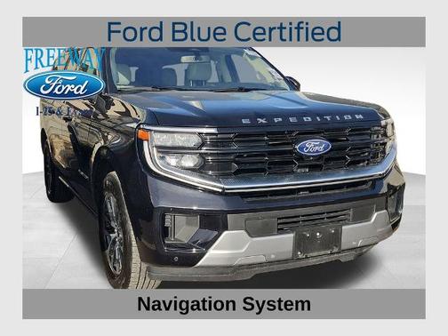2025 Ford Expedition PLATINUM