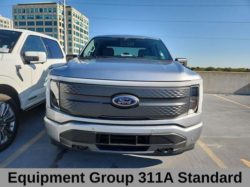 ICONIC SILVER METALLIC 2022 Ford F-150 Lightning XLT