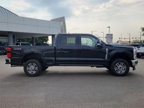 2024 Ford F-350 LARIAT SUPER DUTY