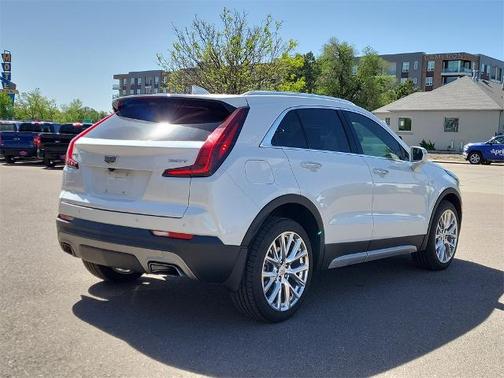 2019 Cadillac XT4 PREMIUM LUXURY
