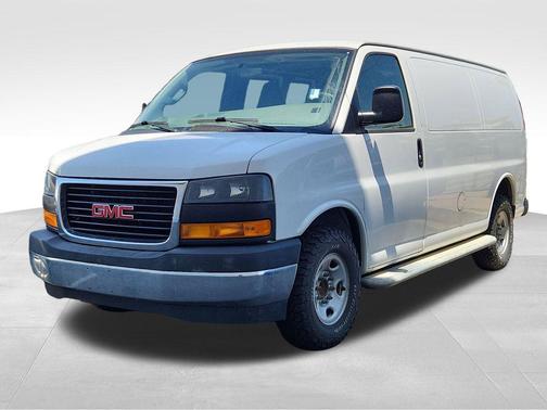 Summit White 2017 GMC Savana 2500 Work Van