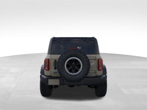 DESERT SAND 2026 Ford Bronco Outer Banks