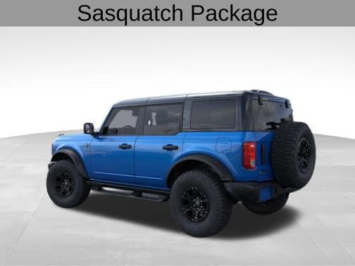 Velocity Blue Metallic 2026 Ford Bronco Big Bend