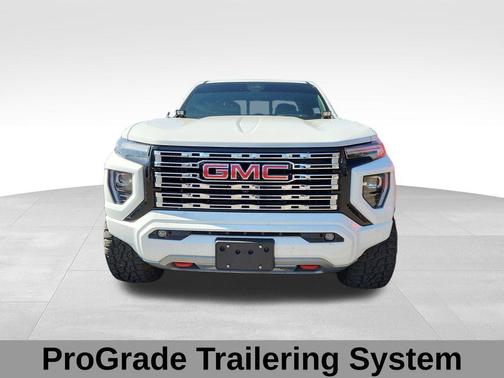 Summit White 2023 GMC Canyon Denali