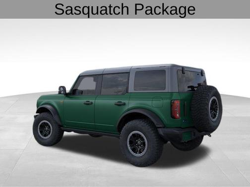 ERUPTION GREEN METALLIC 2025 Ford Bronco Badlands