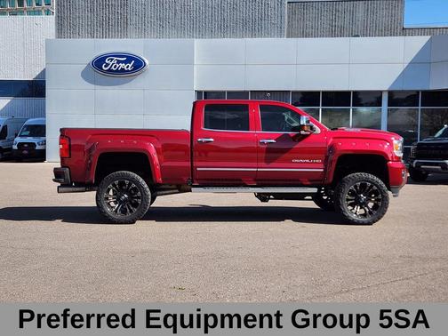 Red Quartz Tintcoat 2019 GMC Sierra 2500 Denali