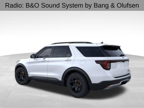 Star White Metallic Tri-Coat 2026 Ford Explorer Tremor