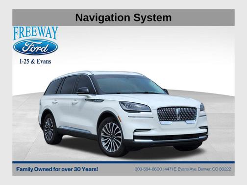 PRISTINE WHITE MET 3C 2024 Lincoln Aviator Premiere