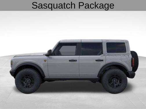 AVALANCHE GRAY 2026 Ford Bronco Badlands