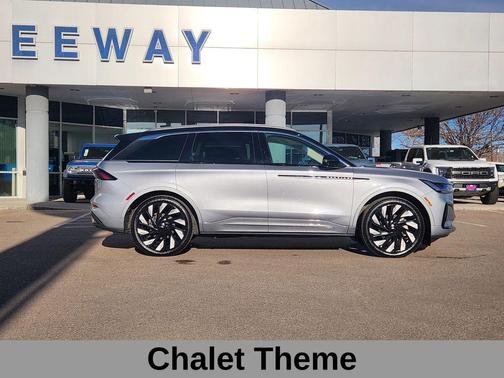 LUSTROUS GRAY METALLIC 2024 Lincoln Nautilus Black Label