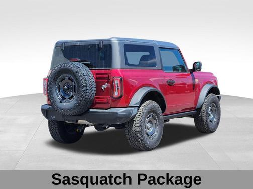 RUBY RED MET TNTD CLEARCOAT 2025 Ford Bronco Badlands