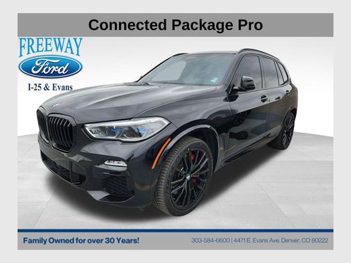 Black Sapphire Metallic 2021 BMW X5 M50i